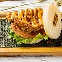 脆皮炸鸡米汉堡 Crispy Fried Chicken Rice Burger - 九汤屋 Best Noodle 纽约唐人街饭类与米汉堡